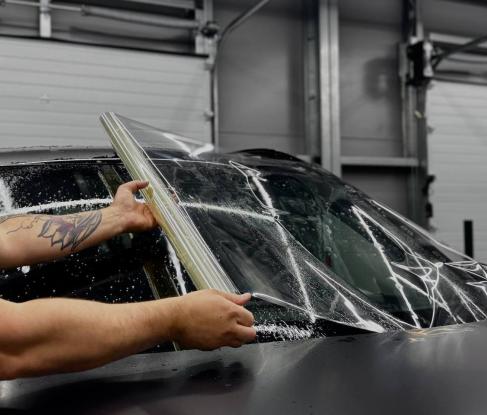 Бронирование (защита) пленкой лобовых стекол